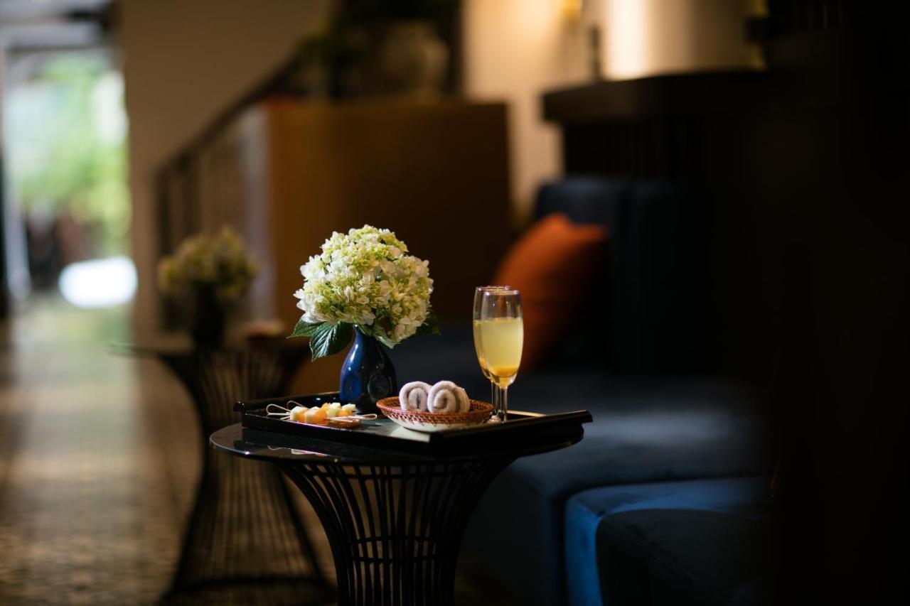 Carillon Boutique Hotel Hanoi Exterior photo