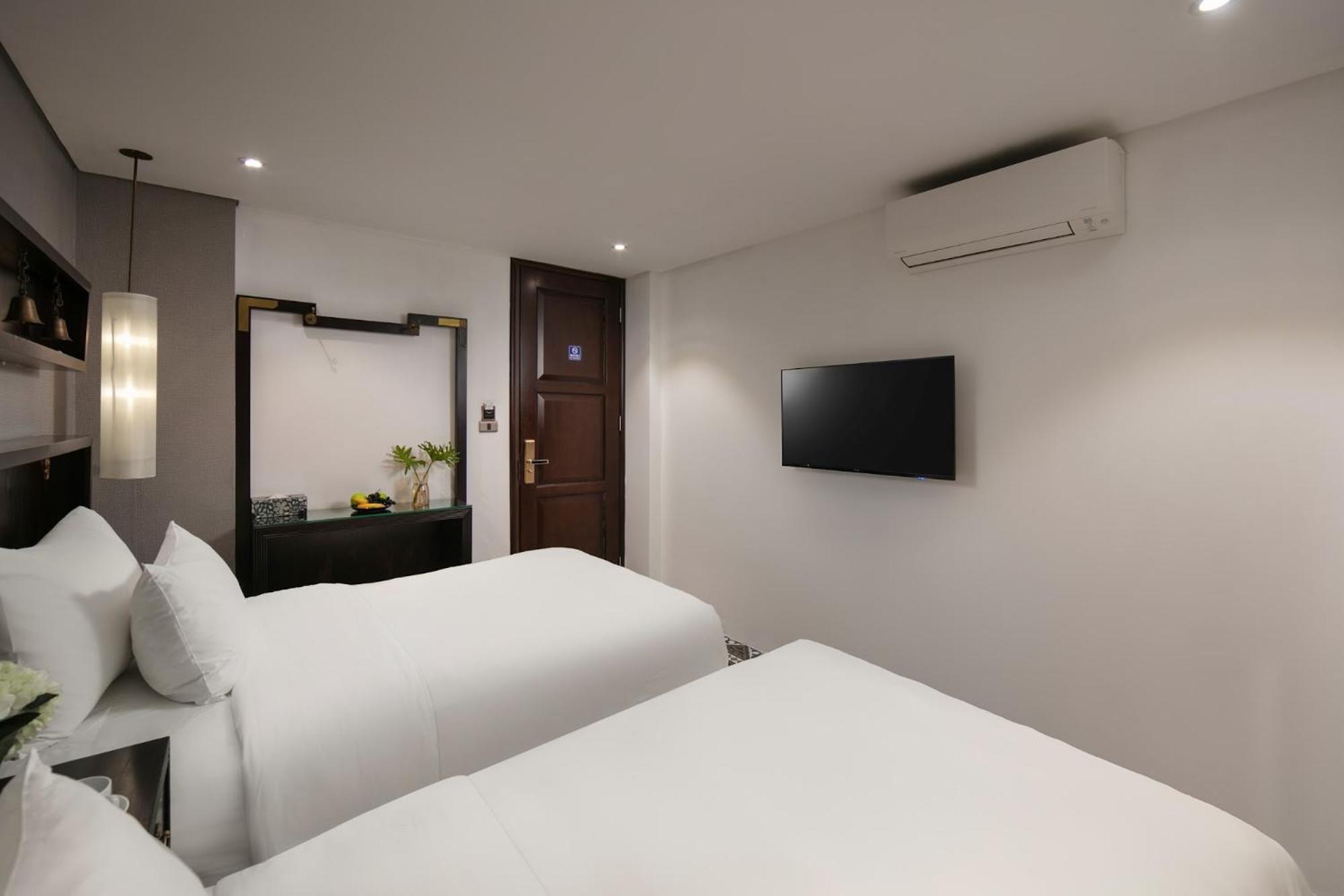 Carillon Boutique Hotel Hanoi Exterior photo